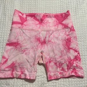Pechee bum short